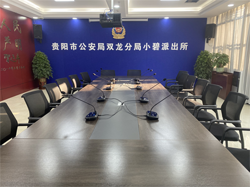 贵阳市双龙公安
